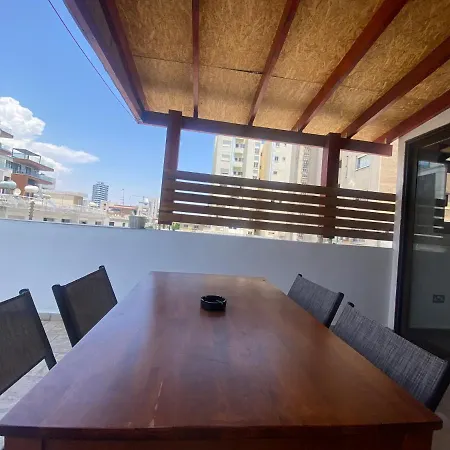 Philip Spacious Apartamento