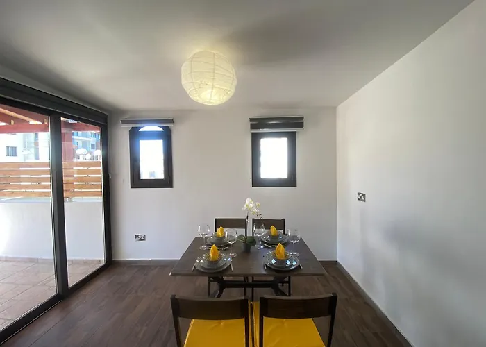 Philip Spacious Apartmán Lemesos